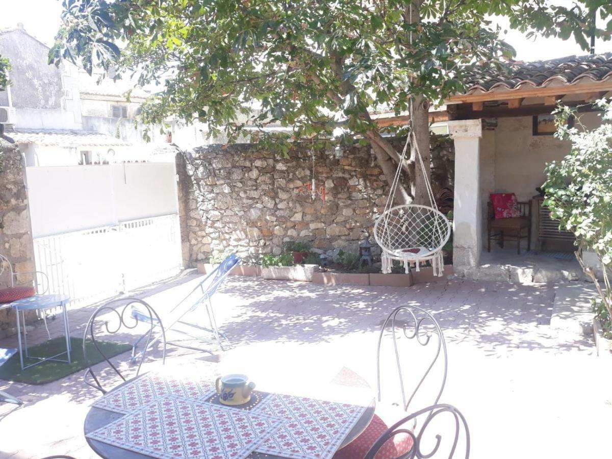فيلا La Capucinette A L'Ombre Du Marronnier موسان ليه ألبيل المظهر الخارجي الصورة
